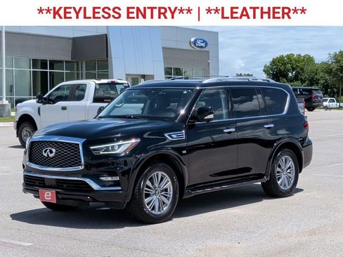 Used 2019 INFINITI QX80 Luxe w/ All-Season Package RWD image 3