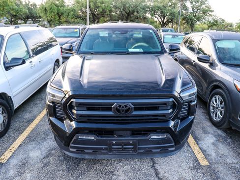 Used 2024 Toyota Tacoma SR5 RWD image 4