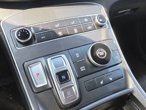 Used 2022 Hyundai Santa Fe SEL FWD image 19