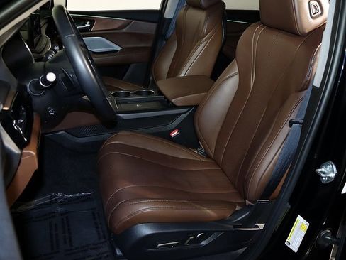 Certified 2025 Acura MDX w/ Technology Package image 4