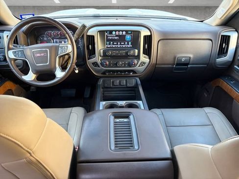 Used 2018 GMC Sierra 1500 SLT w/ SLT Premium Package RWD image 20
