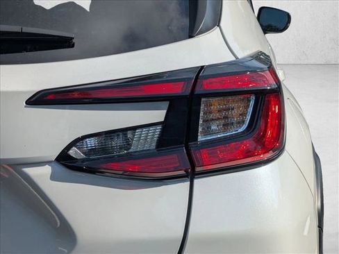 Used 2025 Subaru Crosstrek 2.5i Limited w/ Popular Package #3A AWD/4WD image 13