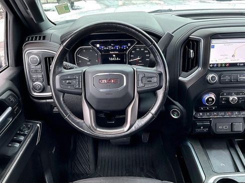 Used 2020 GMC Sierra 2500 AT4 w/ AT4 Premium Package image 5