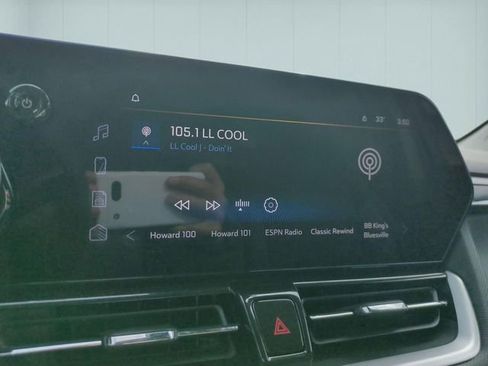 Used 2025 Chevrolet TrailBlazer LT image 13