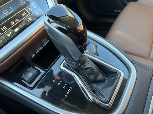 Certified 2025 Subaru Outback Touring image 23