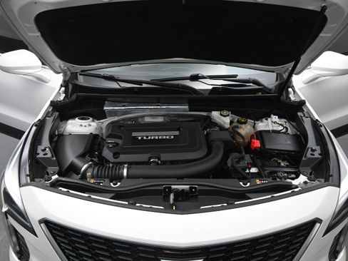 Used 2019 Cadillac XT4 Luxury FWD image 20