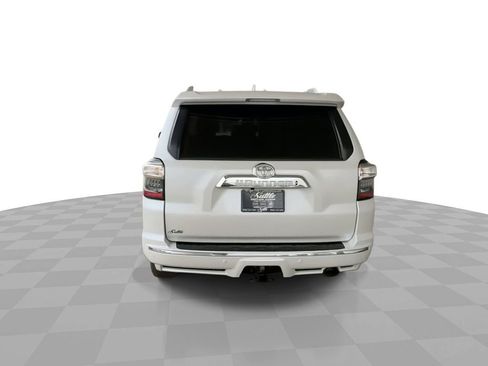 Used 2024 Toyota 4Runner Limited image 7
