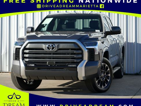 Used 2025 Toyota Tundra Limited image 1