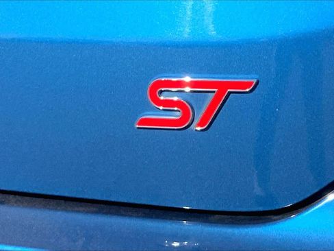 Certified 2020 Ford Edge ST image 9