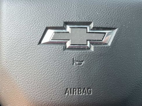 Used 2023 Chevrolet Silverado 1500 LT Trail Boss w/ LT Trail Boss Premium Package AWD/4WD image 36