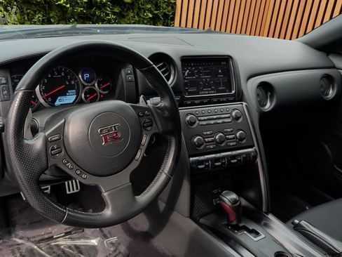 Used 2013 Nissan GT-R Black Edition AWD/4WD image 42