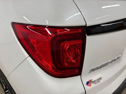 Used 2023 Honda Passport Elite image 8