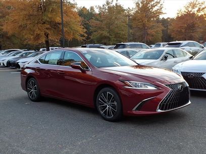 New 2025 Lexus ES 350 w/ Premium Package