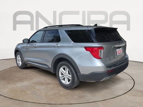 Used 2023 Ford Explorer XLT w/ Equipment Group 202A AWD/4WD image 5