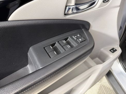 Used 2021 Honda Pilot Touring image 14
