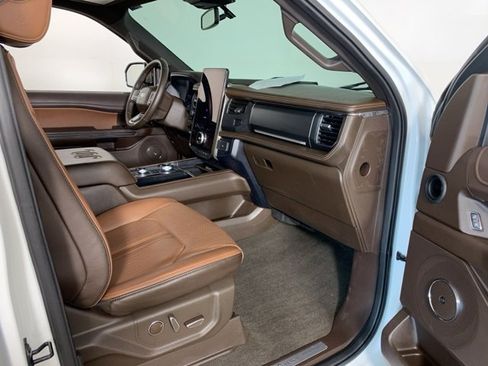 Used 2023 Ford Expedition King Ranch image 46
