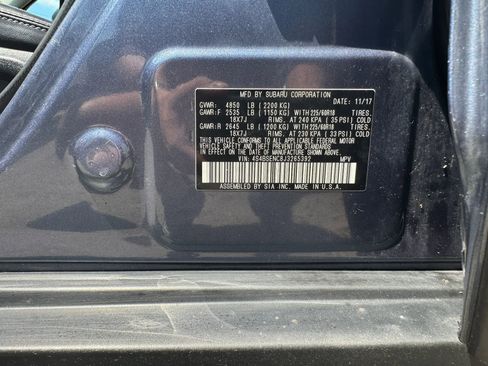Used 2018 Subaru Outback 3.6R Limited AWD/4WD image 28