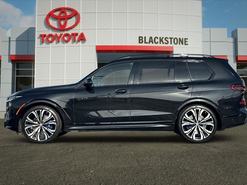 Used 2023 BMW X7 M60i w/ Executive Package AWD/4WD image 6