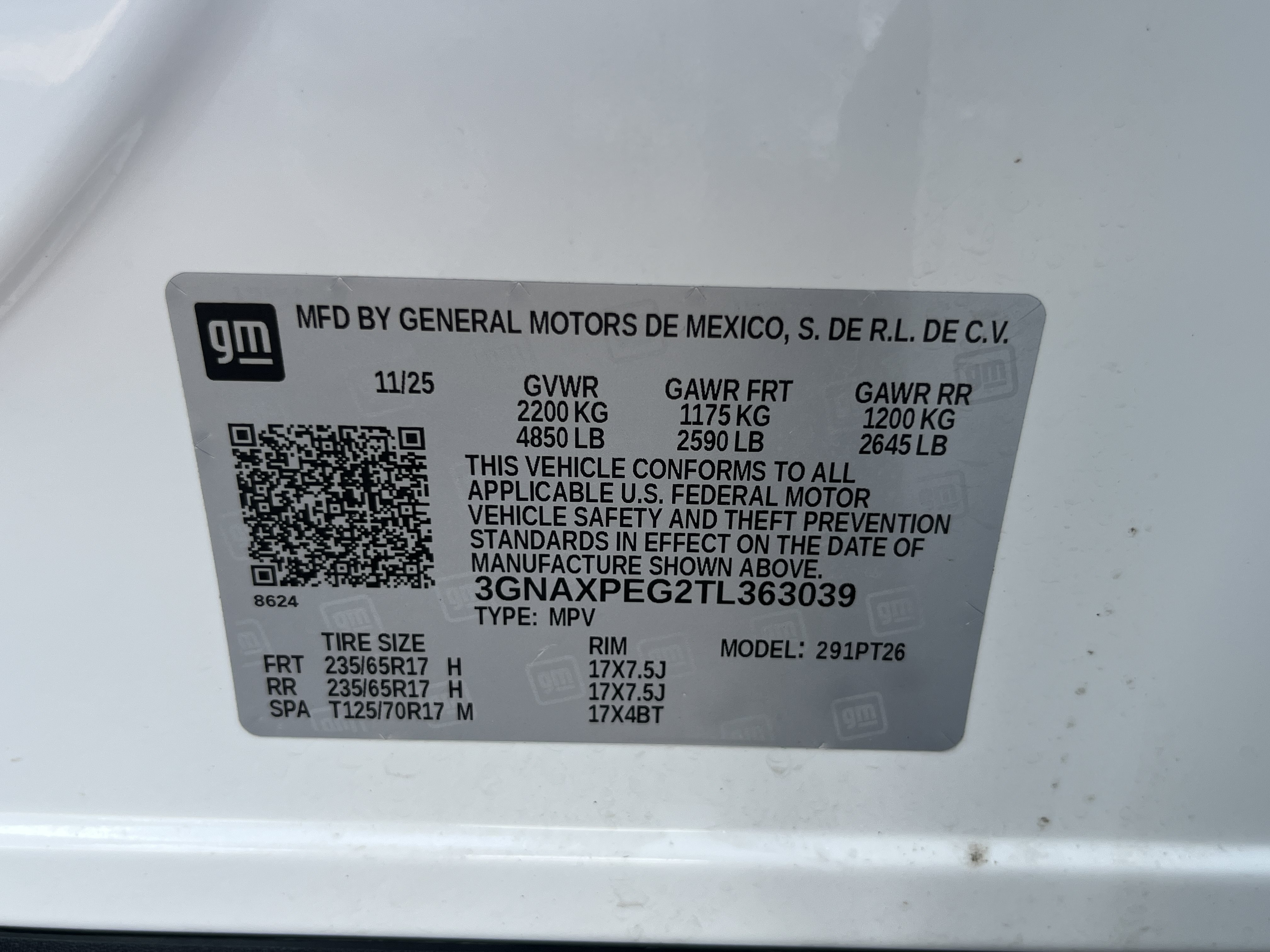 Used 2026 Chevrolet Equinox LT AWD/4WD image 10