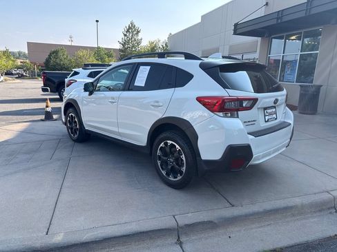 Used 2021 Subaru Crosstrek 2.0i Premium w/ Moonroof Package AWD/4WD image 8