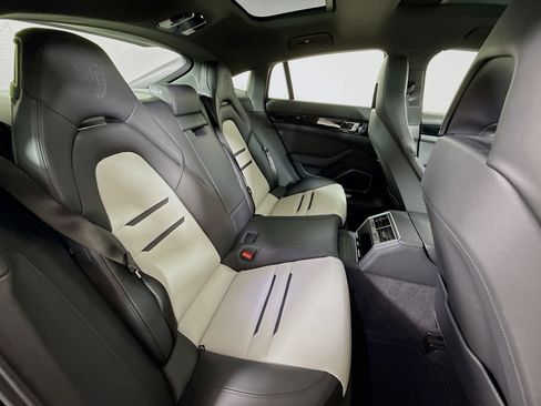 Certified 2023 Porsche Panamera 4S image 27