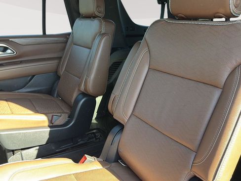 Used 2021 Chevrolet Tahoe High Country image 21