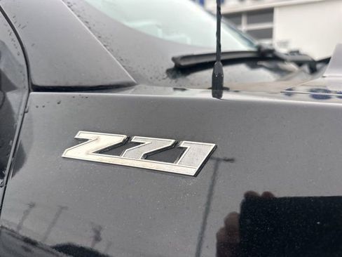 Used 2017 Chevrolet Silverado 1500 LTZ Z71 w/ LTZ Plus Package image 29