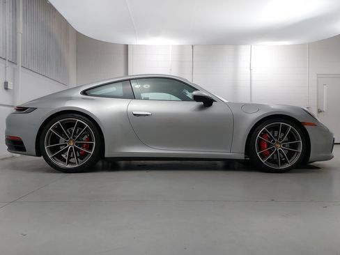 Certified 2024 Porsche 911 Carrera S RWD image 8