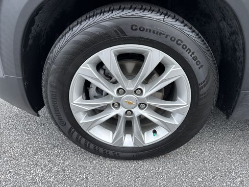 Used 2021 Chevrolet TrailBlazer LS FWD image 13