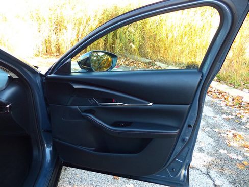 Used 2025 MAZDA CX-30 AWD 2.5 S w/ Preferred Package image 43