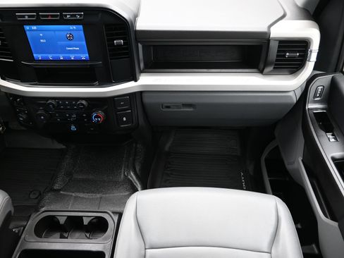 Used 2023 Ford F350 XL image 38