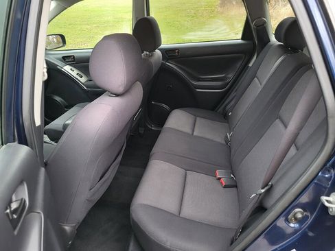 Used 2004 Pontiac Vibe w/ Moon And Tunes Value Package image 14