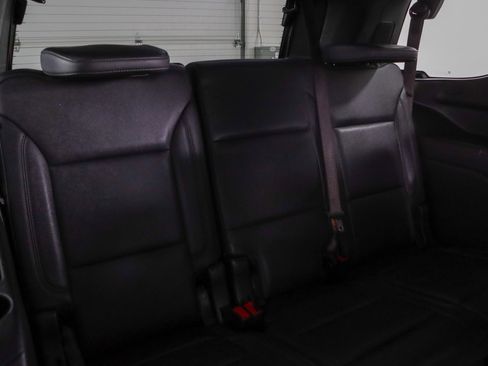 Used 2023 Chevrolet Tahoe LT image 32