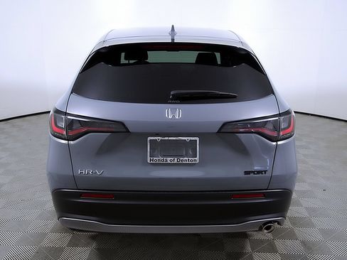 Used 2024 Honda HR-V Sport image 8
