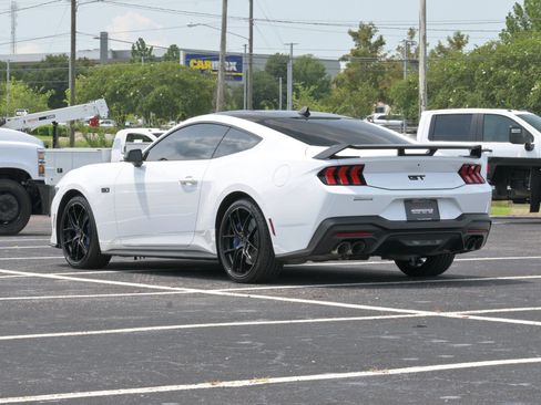 Used 2026 Ford Mustang GT Premium w/ GT Performance Package RWD image 3