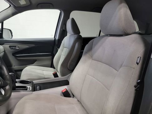 Used 2019 Honda Pilot EX image 13