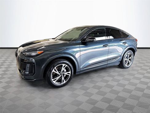 New 2027 Audi Q6 e-tron Premium Plus AWD/4WD image 3