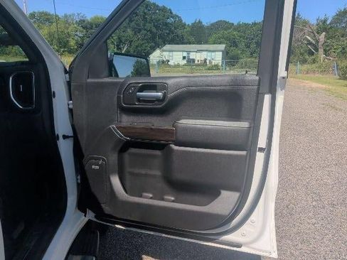 Used 2021 GMC Sierra 1500 SLT AWD/4WD image 9