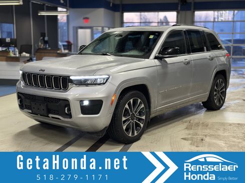 Used 2022 Jeep Grand Cherokee Overland w/ Luxury Tech Group IV image 1