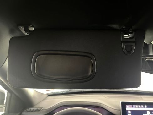 Used 2024 Jeep Compass Trailhawk image 83