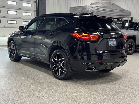 Certified 2023 Chevrolet Blazer RS w/ Driver Confidence II Package image 3