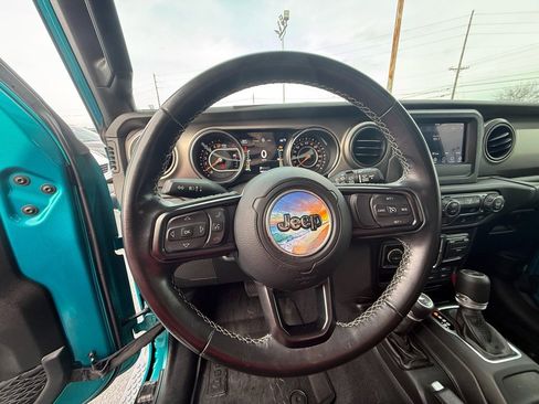 Used 2020 Jeep Wrangler Unlimited Sport image 16