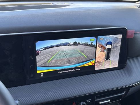 New 2026 Nissan Kicks SR w/ SR Premium Package FWD image 17