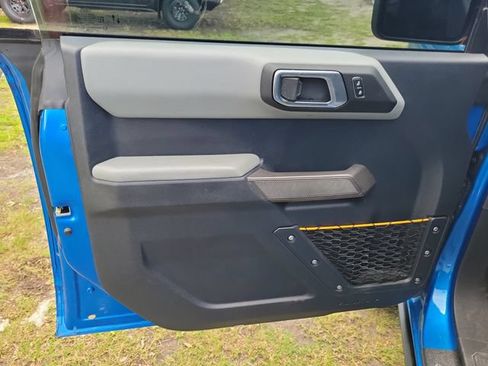 Used 2023 Ford Bronco Badlands AWD/4WD image 14