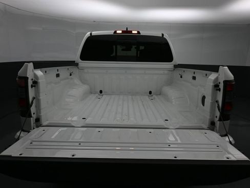 Used 2024 Nissan Frontier PRO-4X w/ Technology Package image 48