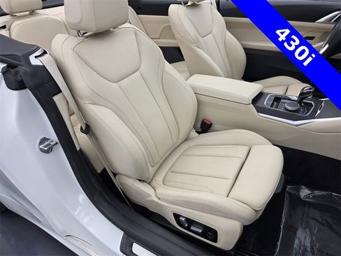 Used 2021 BMW 430i Convertible w/ Convenience Package image 28