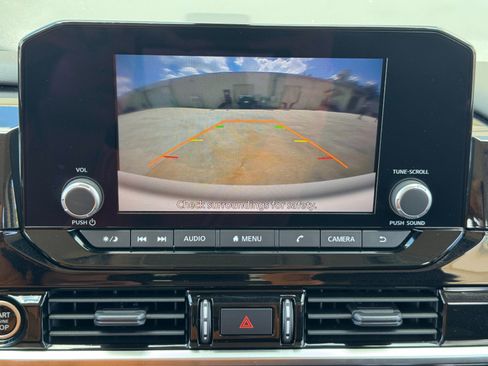 Used 2023 Nissan Pathfinder SV FWD image 24