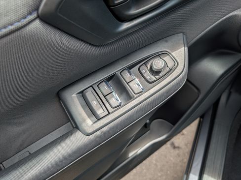 Certified 2025 Subaru Forester Premium AWD/4WD image 19