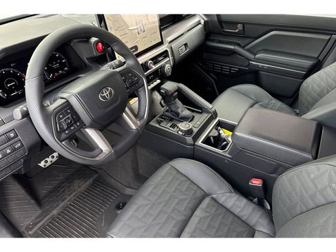 New 2026 Toyota 4Runner TRD Sport Premium AWD/4WD image 10