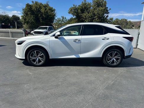 Used 2024 Lexus RX 350 FWD w/ Technology Package image 2